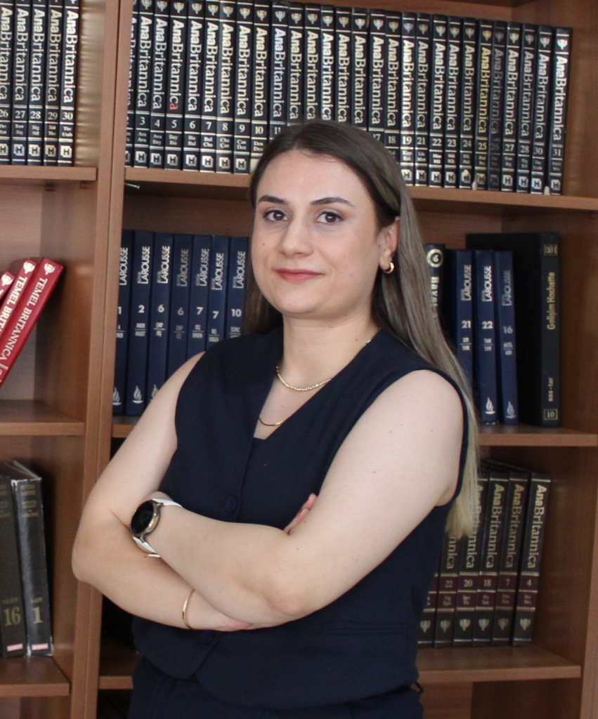 Esra ERSOY